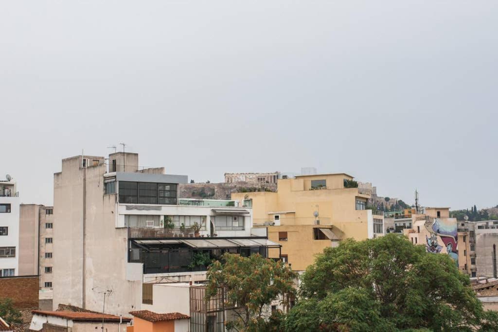 Mid Century 3 Bdr City Centre Townhouse Афины Экстерьер фото